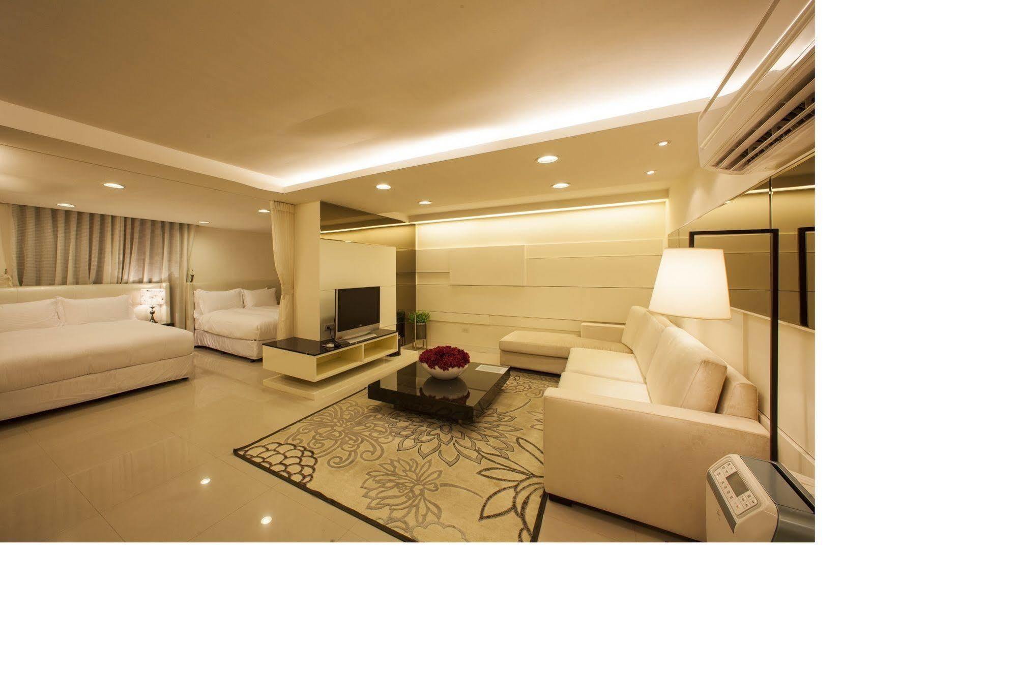 Aparthotel 甲山林101行旅 3*
